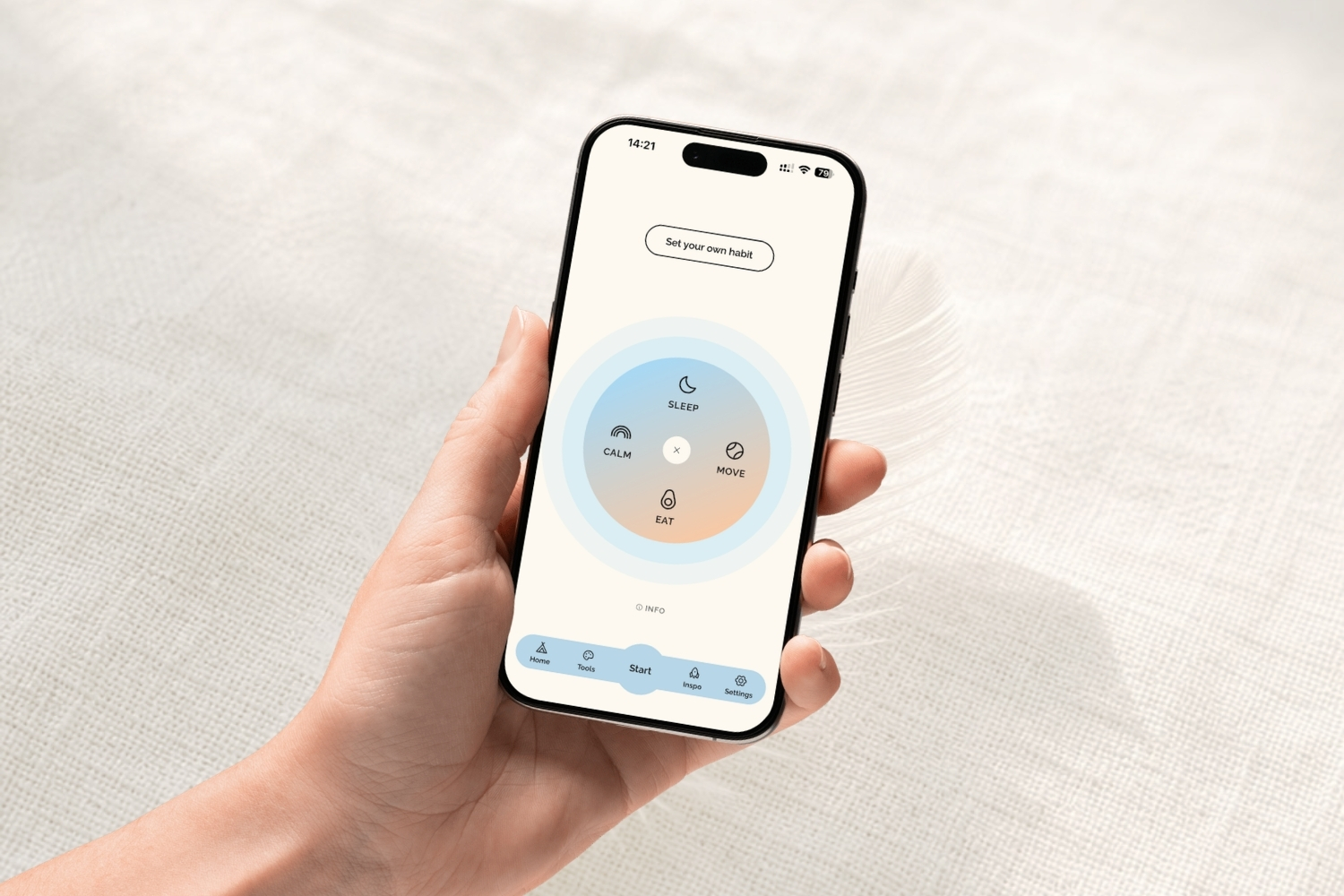 Choosing a pillar — Sleep, Move, Eat, or Calm — in the Habiness app